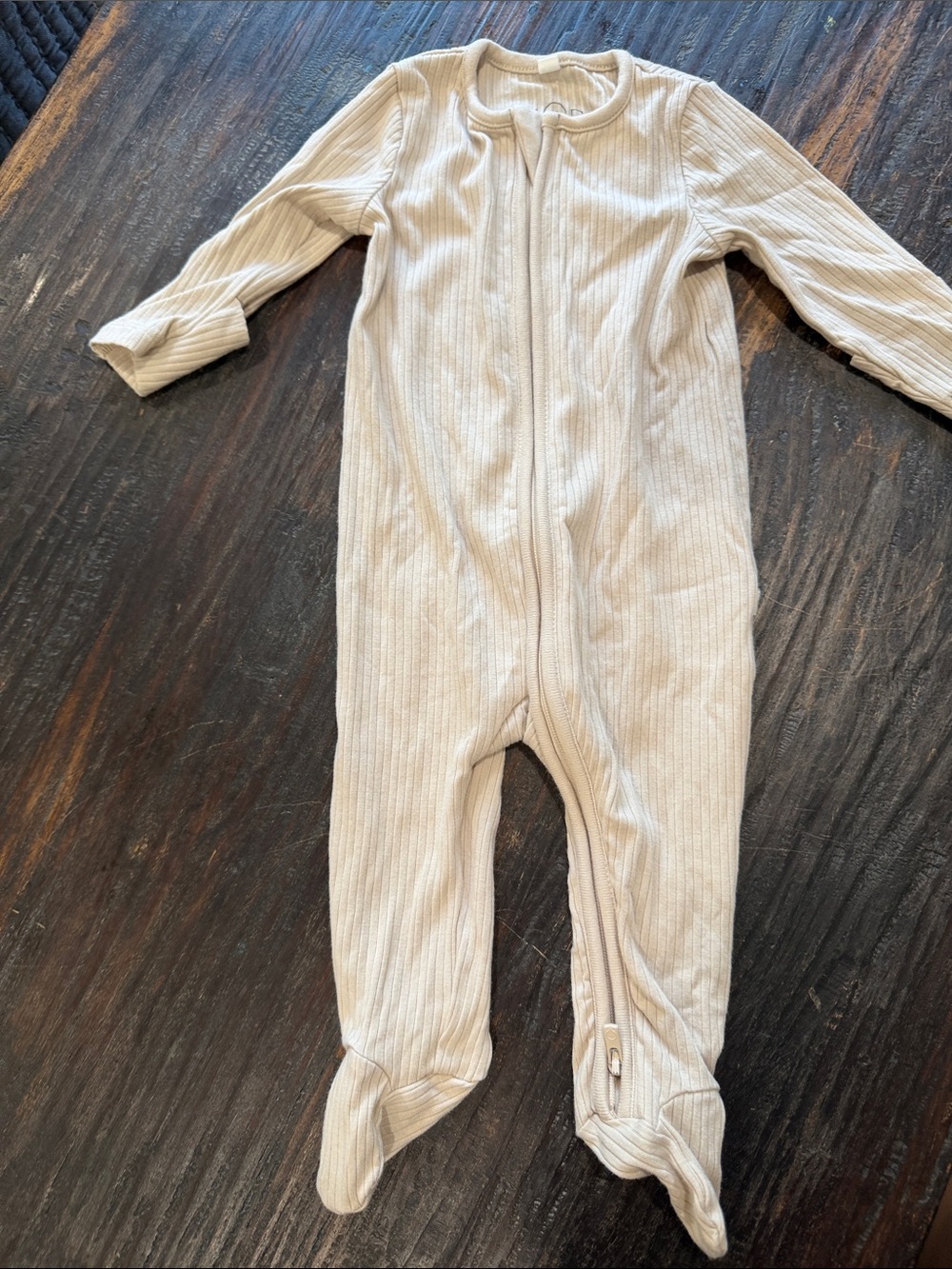 Morí Ribbed clever zip footed baby pajamas 0-3